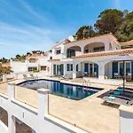 Opulent 5 Bedrooms Alis Panoramic Sea Views Villa