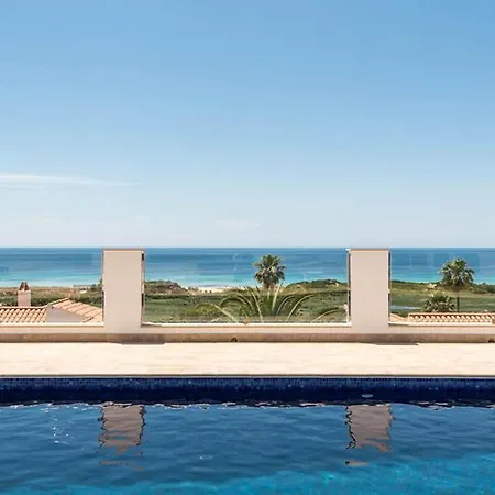 Opulent 5 Bedrooms Alis Panoramic Sea Views Villa *