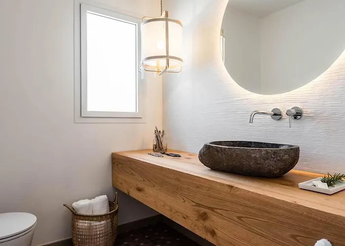 Opulent 5 Bedrooms Alis Panoramic Sea Views וילה סון באו