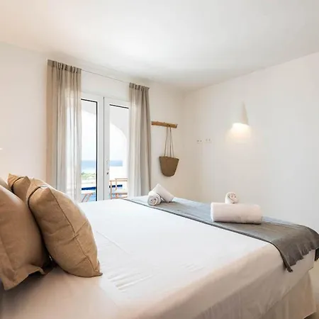 Opulent 5 Bedrooms Alis Panoramic Sea Views ヴィラ *