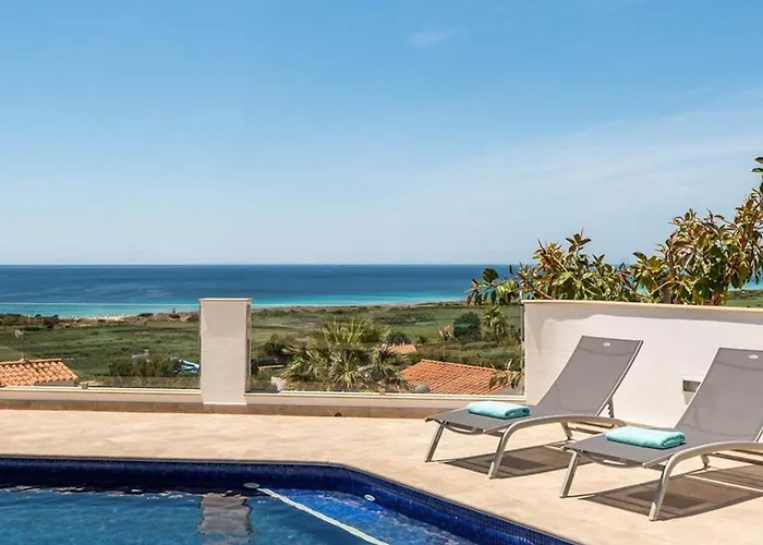 Opulent 5 Bedrooms Alis Panoramic Sea Views